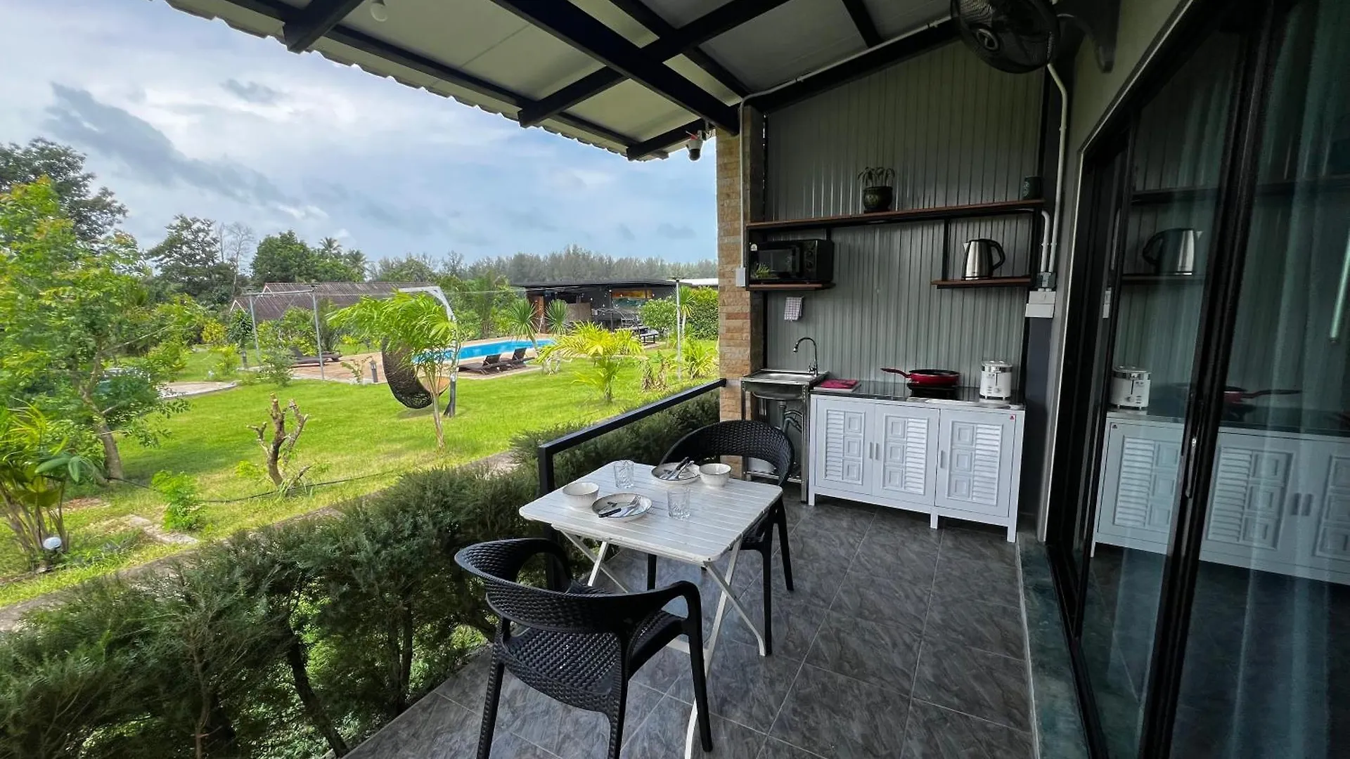 קאו לק Wan Homestay תאילנד